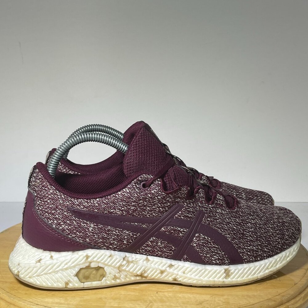Asics Womens Hyper Gel Yu Size 8.5 Purple Running Shoes Lace Up Low Top 1022A056